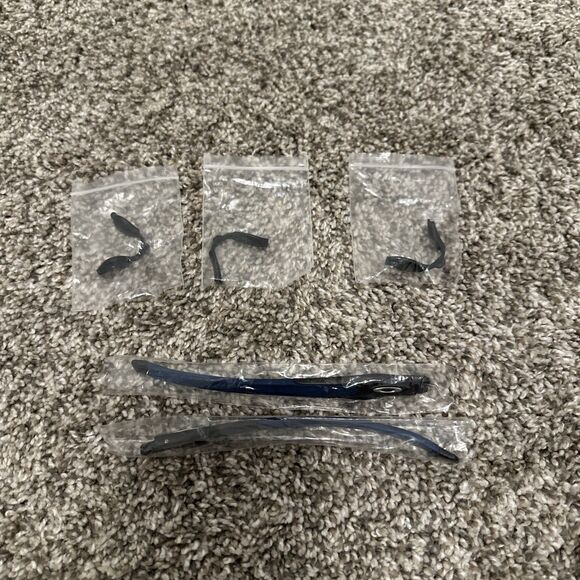 NEW Oakley Crosslink Temple Arms Satin Black/Navy Replacement w/ Extras - Picture 1 of 5